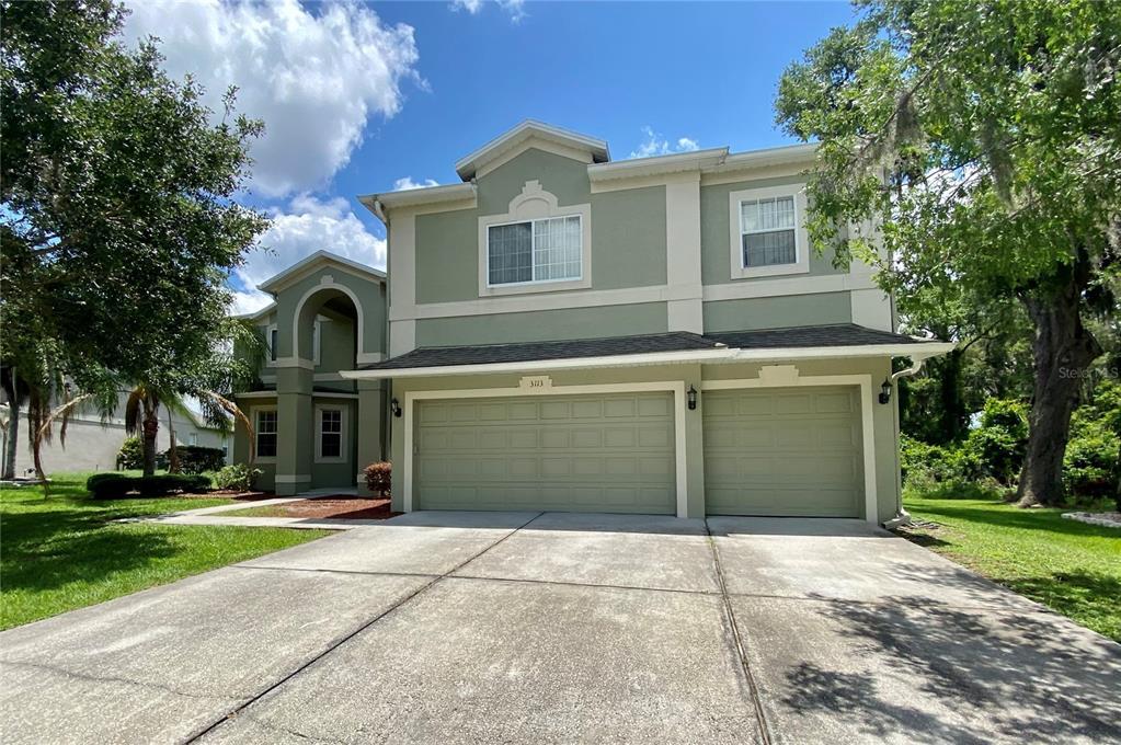 Foto principal - 3113 Twisted Oak Loop
