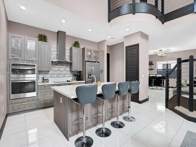 Foto del edificio - 8824 NW 154th Ter