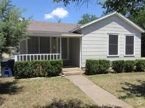 Building Photo - 5501 Montview St
