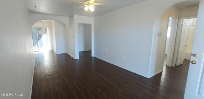 Building Photo - 9751 E Magma Dr