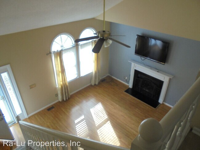 Building Photo - 3 br, 2.5 bath House - 119 Bridlewood Ave.
