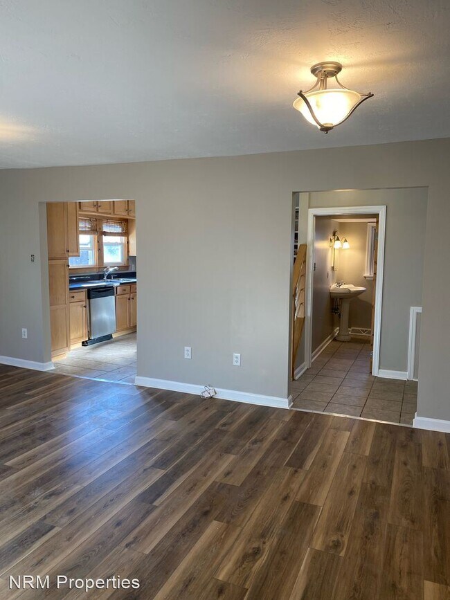 Foto del edificio - 3 br, 2.5 bath House - 2553 Tilbrook Rd