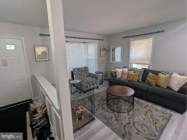 Foto del edificio - 10719 Gideon Ct