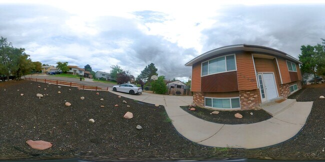 Building Photo - 5662 China Clay Dr