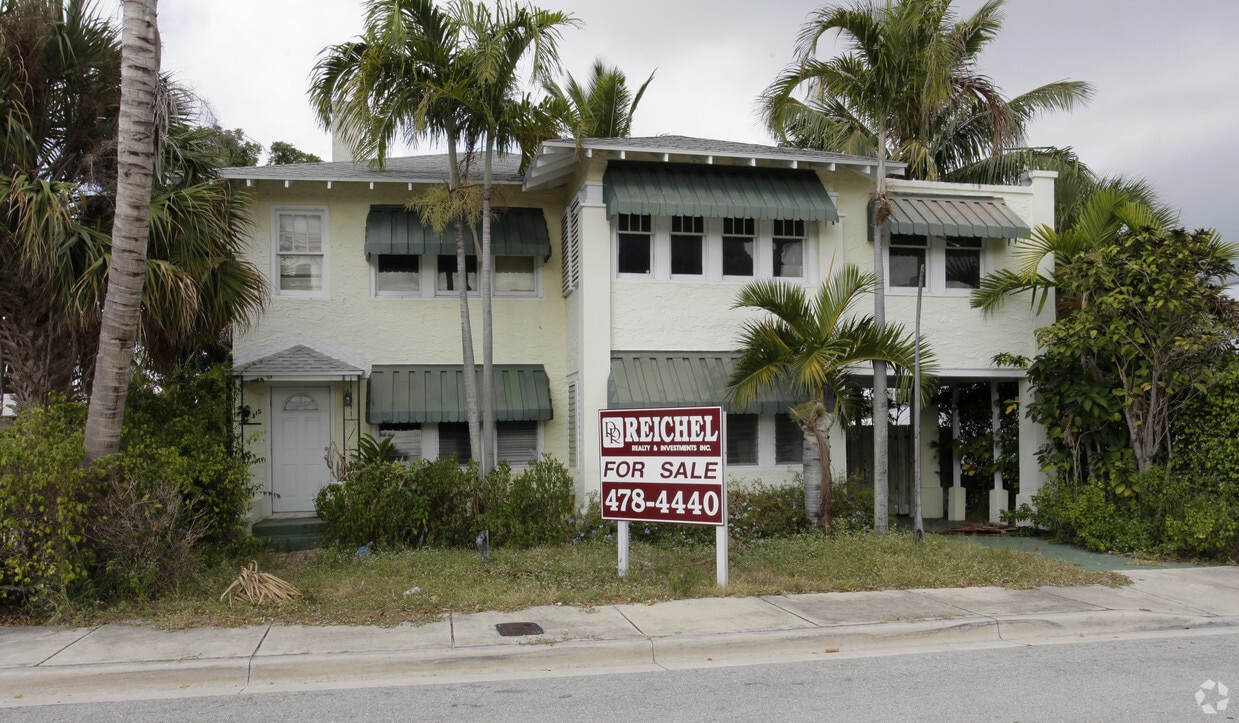 Building Photo - 315 Eucalyptus St