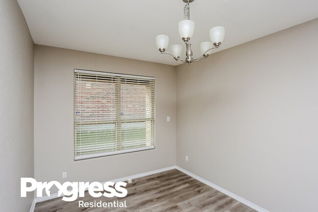 Building Photo - 14136 Rabbit Brush Ln