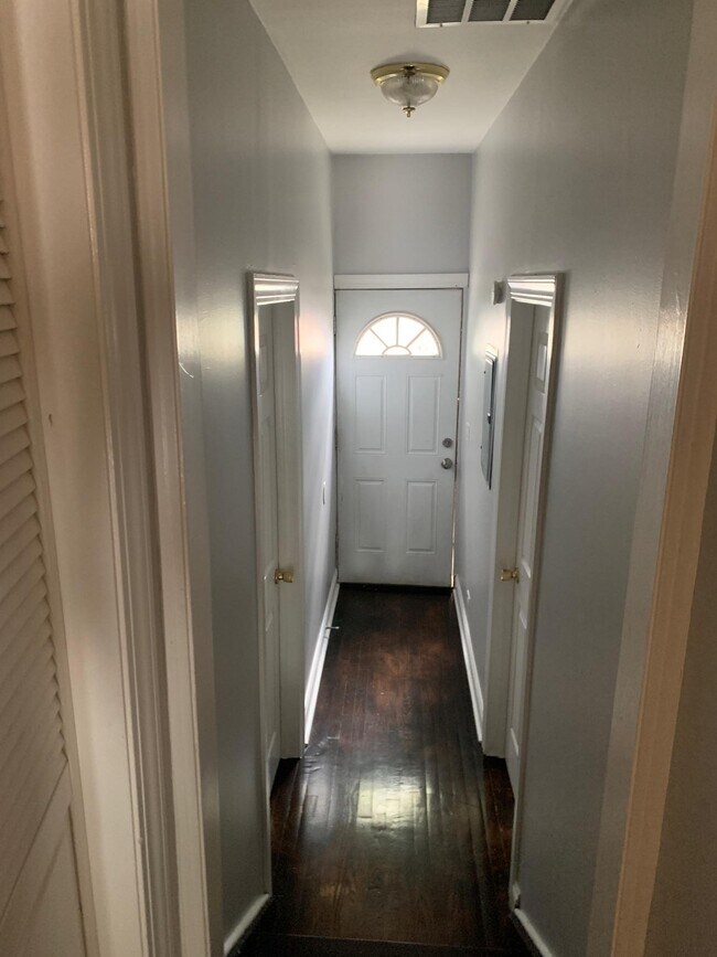 Hall to back two bedrooms - 1835 N Sawyer Ave