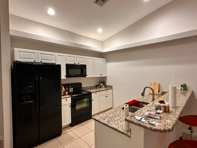 Foto del edificio - 1246 SE 8th St