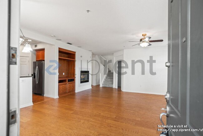 Building Photo - 812 Joree Ln