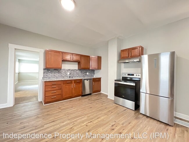 Foto del edificio - 4 br, 2.5 bath House - 4433 Colerain Ave