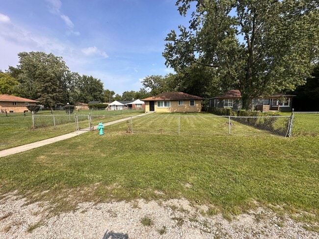 Photo - 4013 N. Grand Ave House