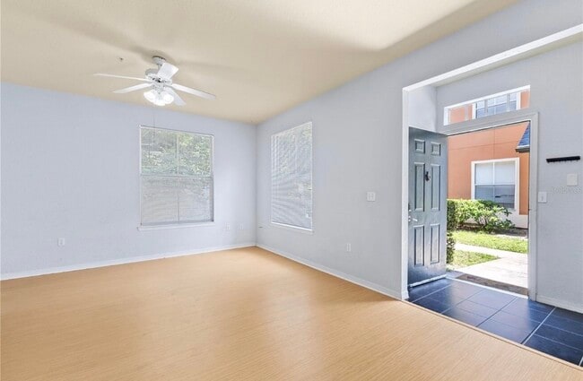 Building Photo - 6017 Westgate Dr