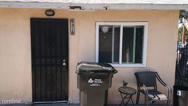 Foto del edificio - 1 br, 1 bath House - 9318 Rush Street
