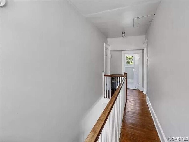 Foto del edificio - 3400 E Broad Rock Rd