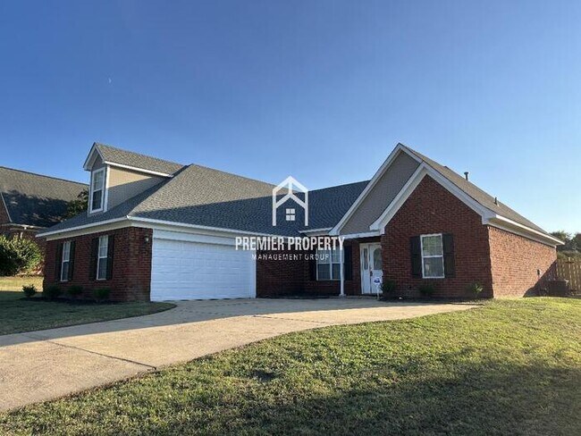 Building Photo - 231 Desoto Ave