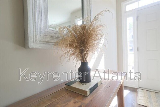 Foto del edificio - 175 Diamond Ridge Ave