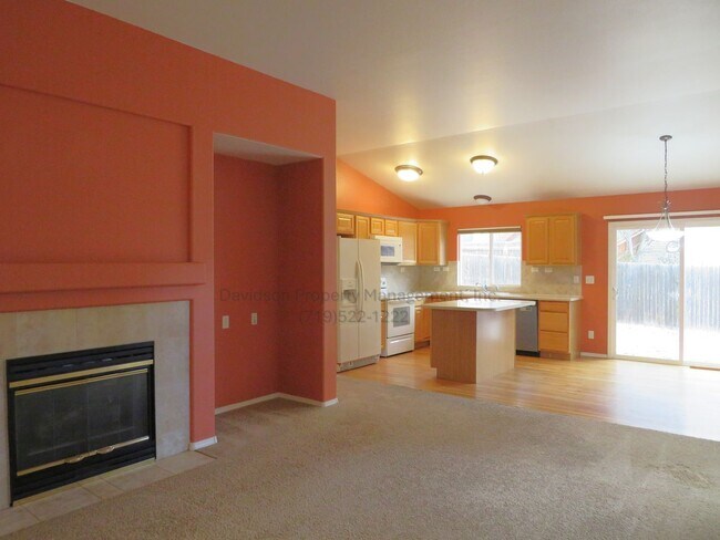 Foto del edificio - Beautiful 3 Bedroom Rancher in Stetson Hills