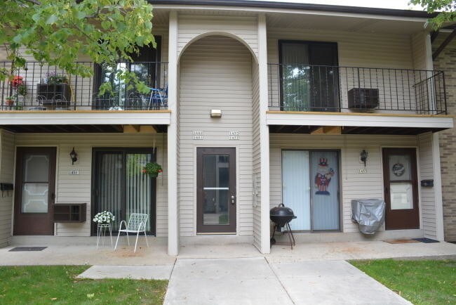 Foto del edificio - 1453 S Carriage Ln