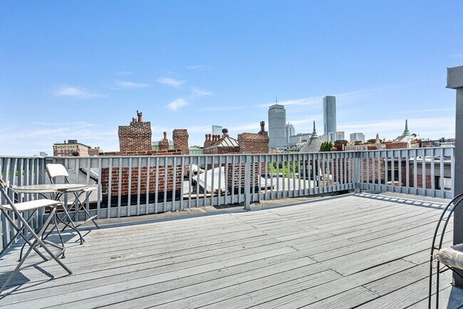 Foto del edificio - 591 Beacon St