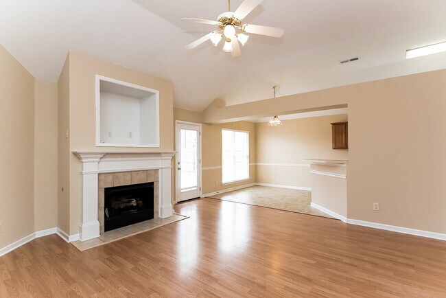 Building Photo - 5400 Milton Ridge Dr
