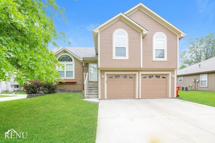 Primary Photo - 601 SW Westview Dr