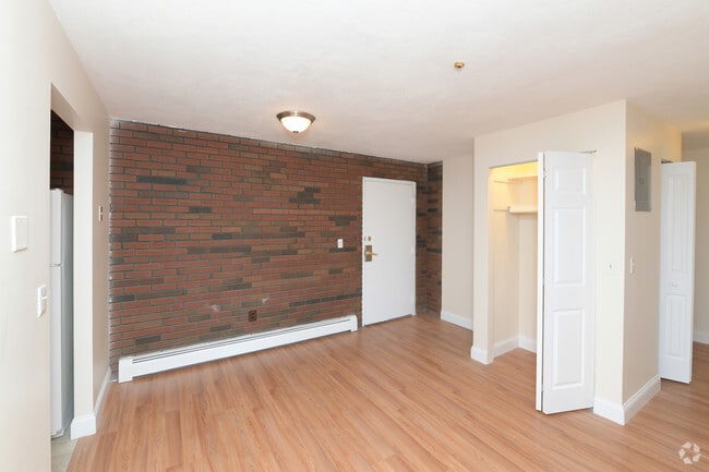 Interior Photo - Weymouth Place