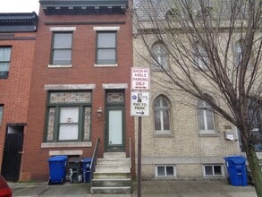 Building Photo - 3403 Bank St