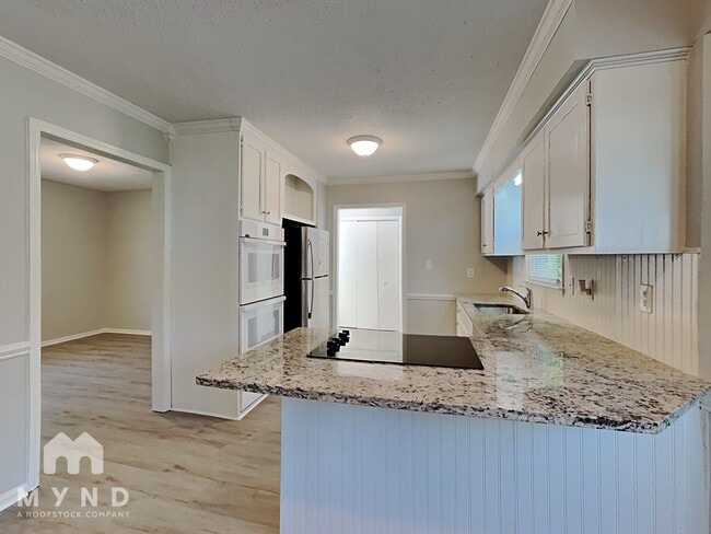 Foto del edificio - 9205 Meadow Sweet Ct