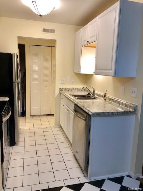 Building Photo - 910 Chestnut Hill Dr