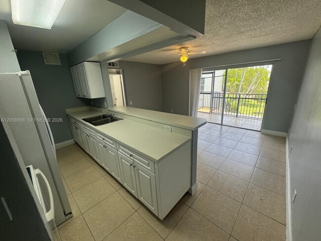 Building Photo - 4519 Treehouse Ln