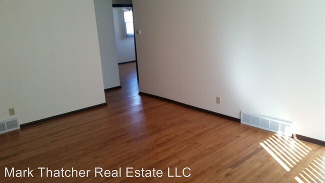 Building Photo - N88-W15115-33-51 Cleveland Ave
