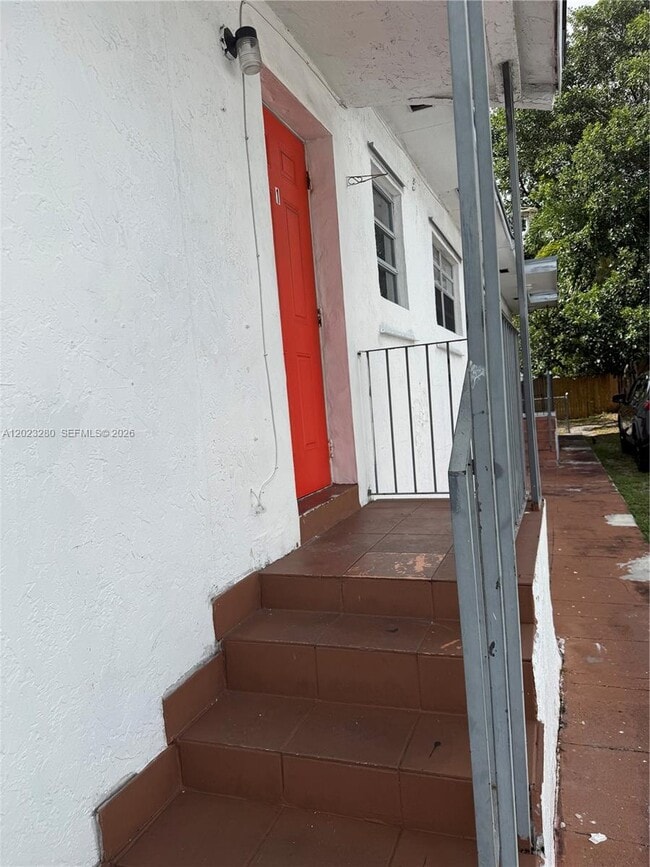 Building Photo - 4871 W Flagler St