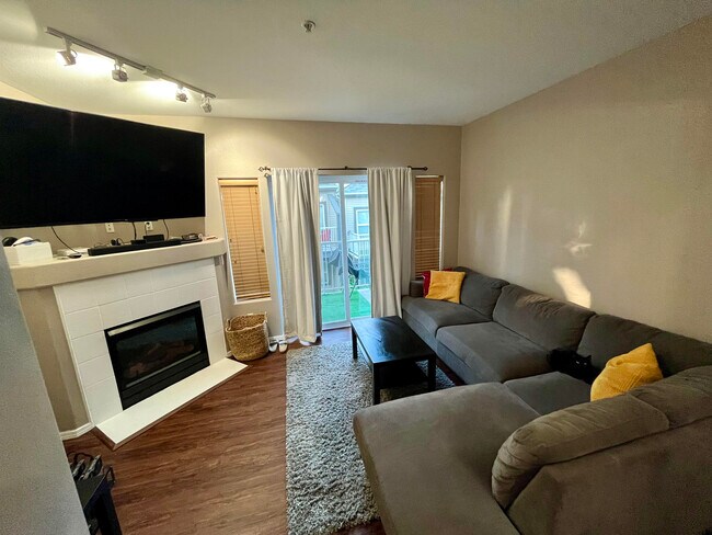 Sala de estar - 13940 SW Scholls Ferry Rd