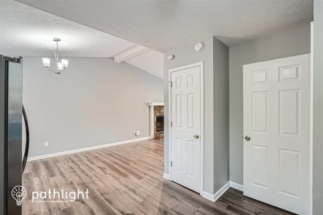 Building Photo - 2356 Chestnut Log Drive