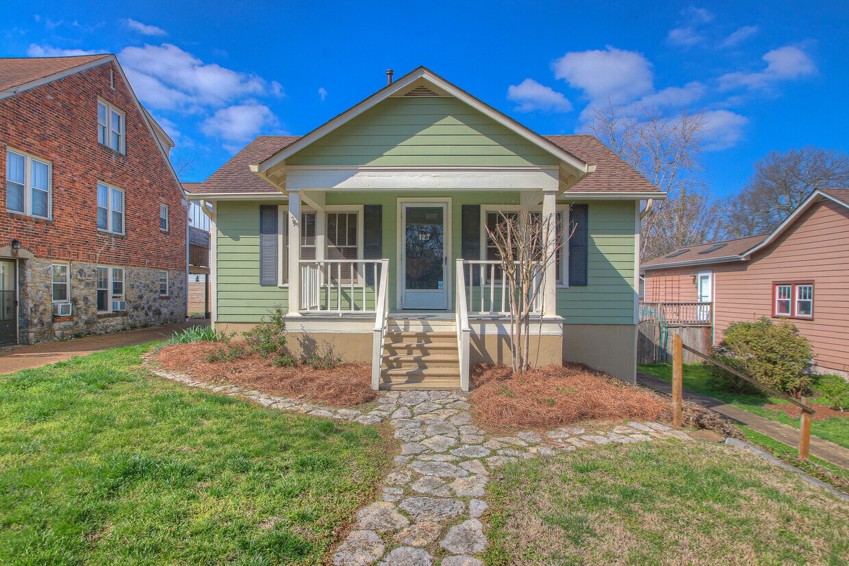 127 43rd Ave N, Nashville, TN 37209 House Rental in Nashville, TN
