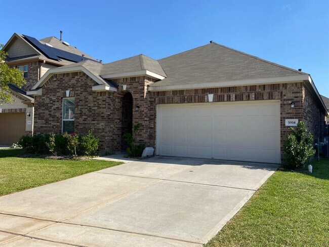 Foto del edificio - 5914 River Timber Trl