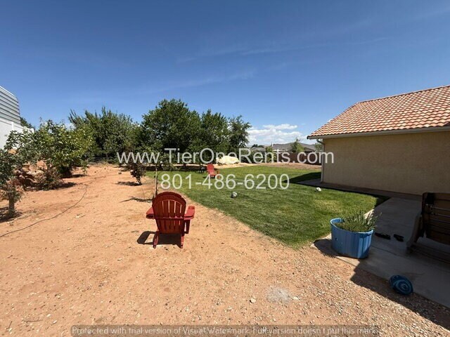 Building Photo - NO DEPOSIT option for qualified renters