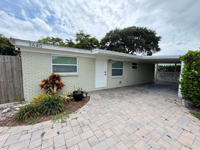Building Photo - 3640 Gull Rd