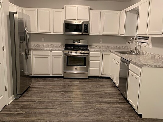 Foto del edificio - 12250 Van Spronsen Ct
