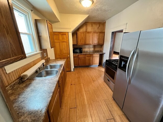 Building Photo - 88 Belvidere Way