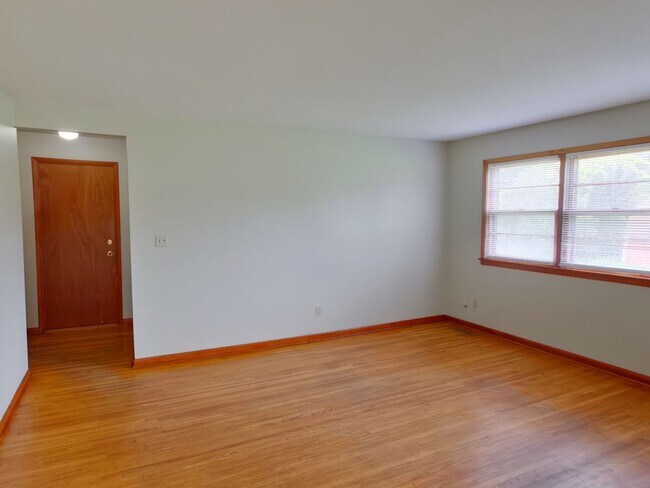 Foto del edificio - 3456 S Everett St