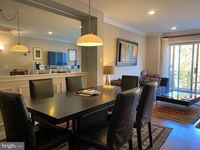 Foto del edificio - 11440 Waterview Cluster