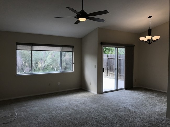 Building Photo - 5104 Charter Ct