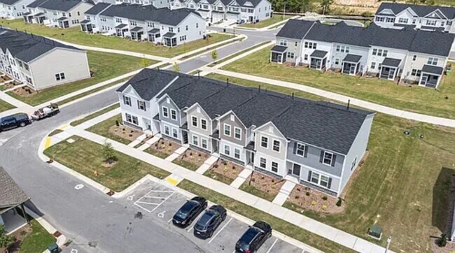 Foto del edificio - 5001 Microcline Trl