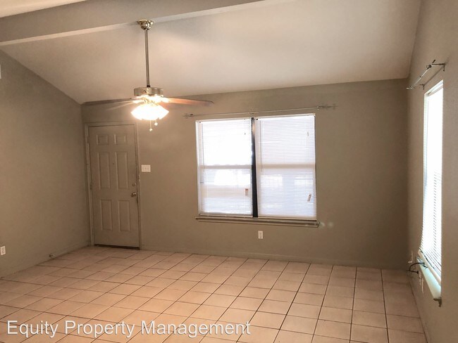 Building Photo - 2 br, 2 bath House - 1811 W. Travis
