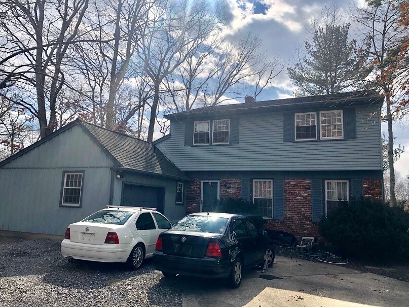 Foto principal - 559 Florence Ave