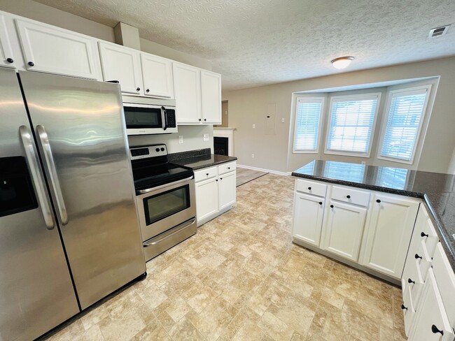 Kitchen - 11790 Pocahontas TR