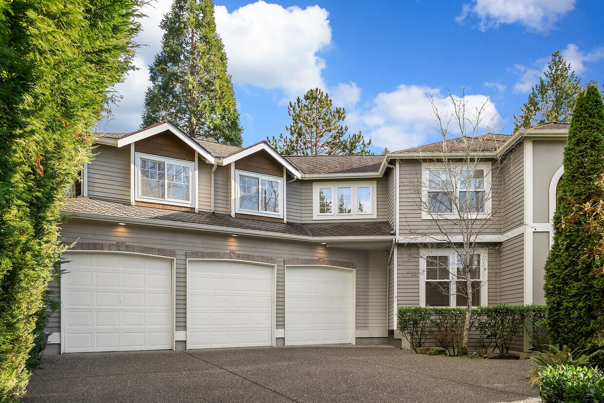 Foto principal - 414 10th St S