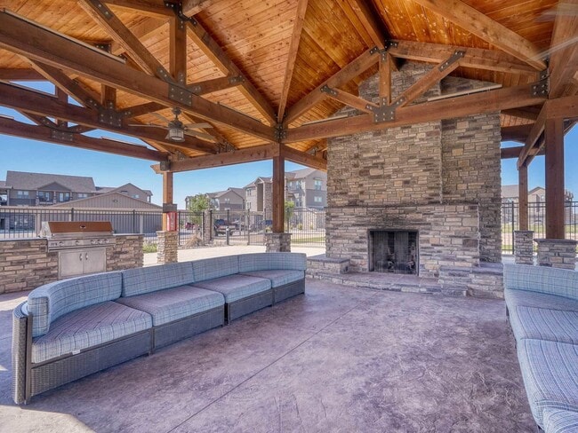 Building Photo - Advenir at Legado Ranch