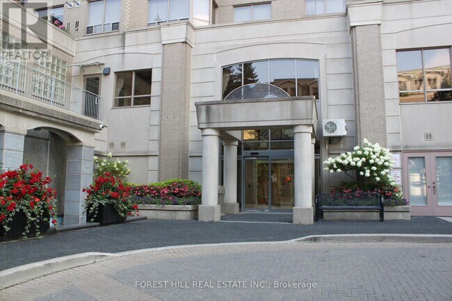 Building Photo - 808-5418-5418 Yonge St
